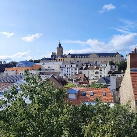 Au Fil De L'eau 別荘